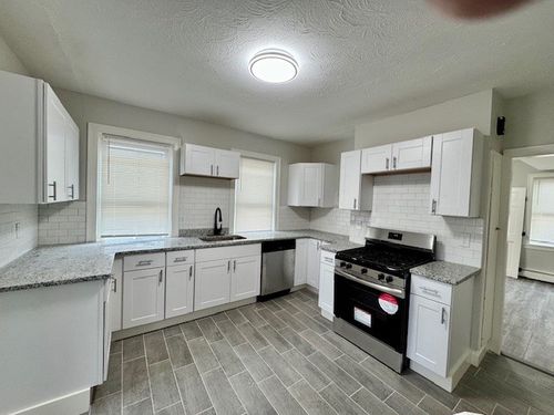 1-5 Goulding St, Providence, RI, 02906-3015 | Card Image