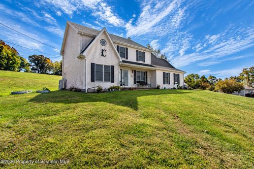 726 Post Hill Rd, FALLS, PA, 18615-7903 | Card Image