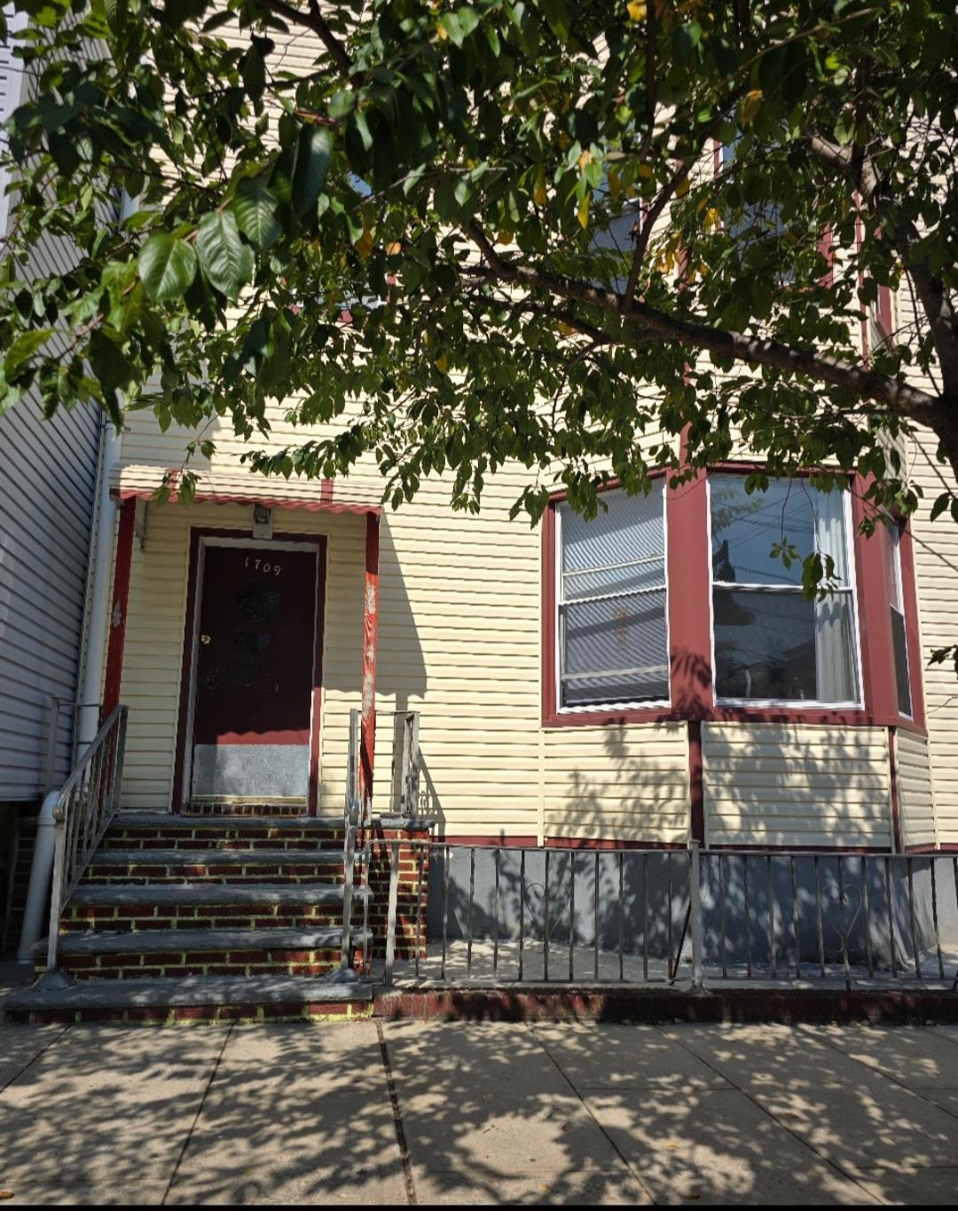 Residential Lease in Union City