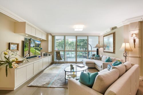 apt-b209-550 Se Mizner Blvd, Boca Raton, FL, 33432-5581 | Card Image