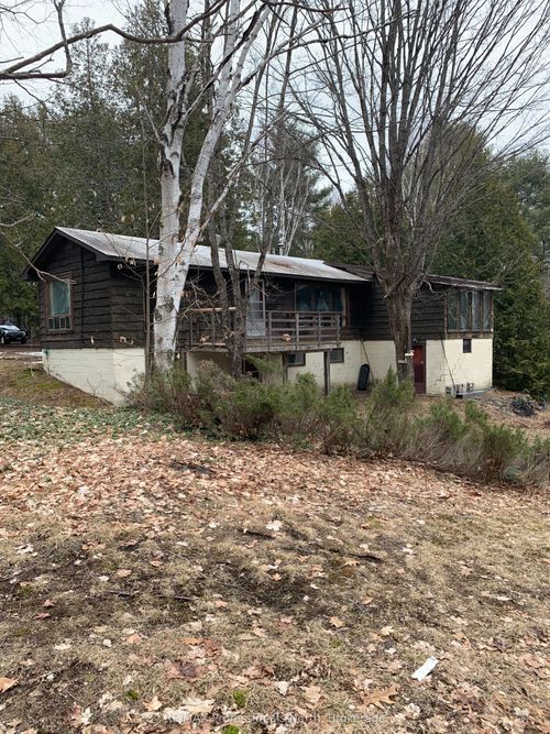 {{alt}} | Card Image