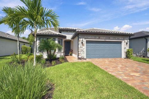 6825 Greenbriar Ct, NAPLES, FL, 34114-2892 | Card Image