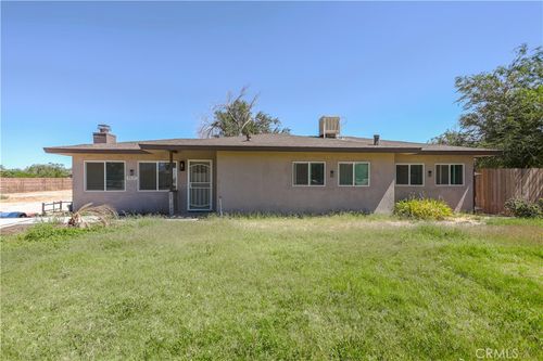 9237 E Avenue Q12, Littlerock, CA, 93543-4027 | Card Image