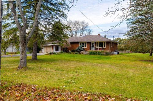 1925 Concession Rd 1 S, Delhi, ON, N4B2W4 | Card Image