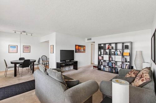 321 Fanshaw H, Boca Raton, FL, 33434-3051 | Card Image