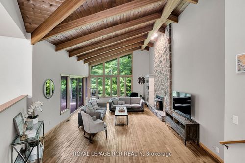 14615 8th Concession, Schomberg, ON, L0G1T0 | Card Image