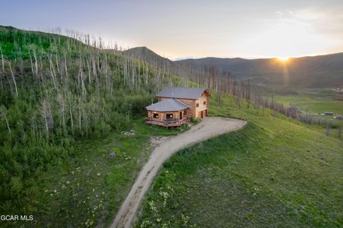 135 County Road 4110, Granby, CO, 80446-8851 | Card Image