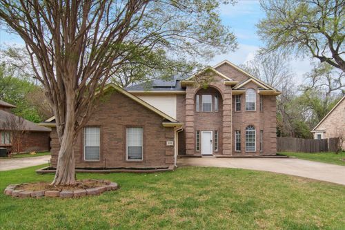 525 N Parks Dr, Desoto, TX, 75115-4684 | Card Image