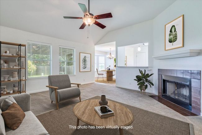 Living room virtually staged | Image 8