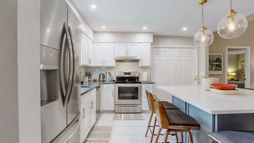 5501 Village Way, Nashville, TN, 37211-6244 | Card Image