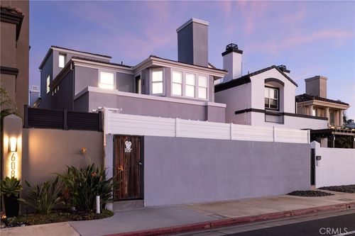 606 Goldenwest St, Huntington Beach, CA, 92648 | Card Image