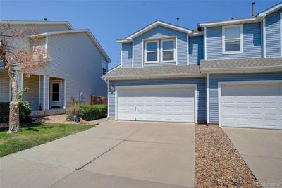 8093 S Kittredge Way, Townhouse with 3 bedrooms, 2 bathrooms and 2 parking in Englewood CO | Image 2