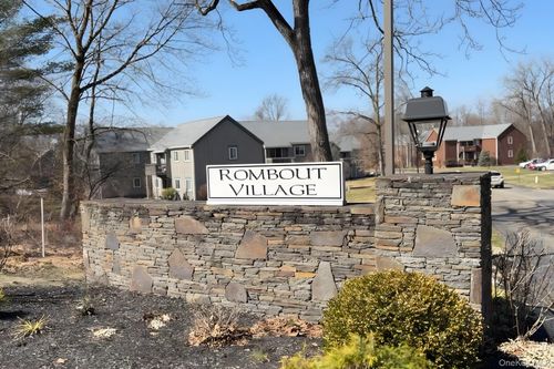 135-135 Sterling Sterling St, Beacon, NY, 12508-1453 | Card Image