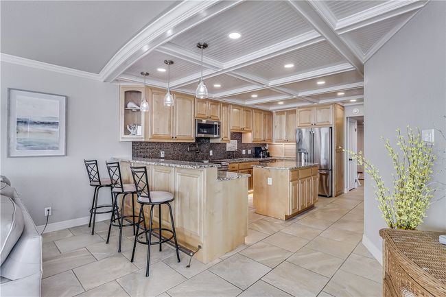Breakfast bar. | Image 7