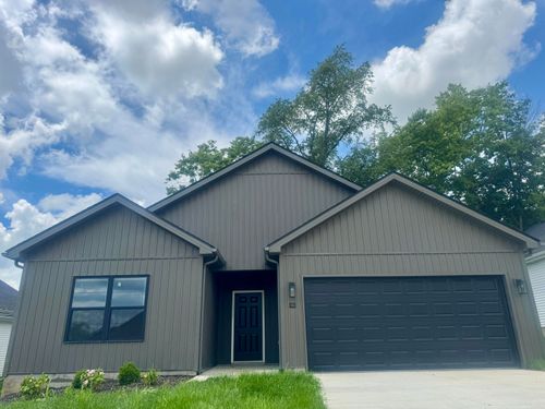 105 Last Chance Dr, Georgetown, KY, 40324-8773 | Card Image
