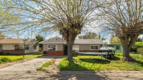 1546 Bedford Ave, Modesto, CA, 95351-3020 | Card Image