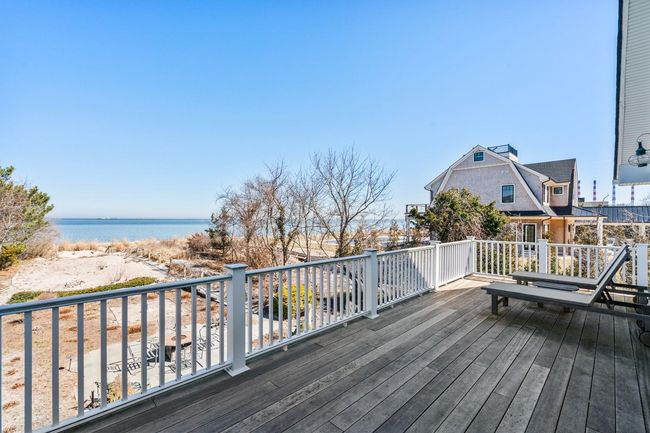 242 Asharoken Ave, House other with 4 bedrooms, 3 bathrooms and null parking in Northport NY | Image 8