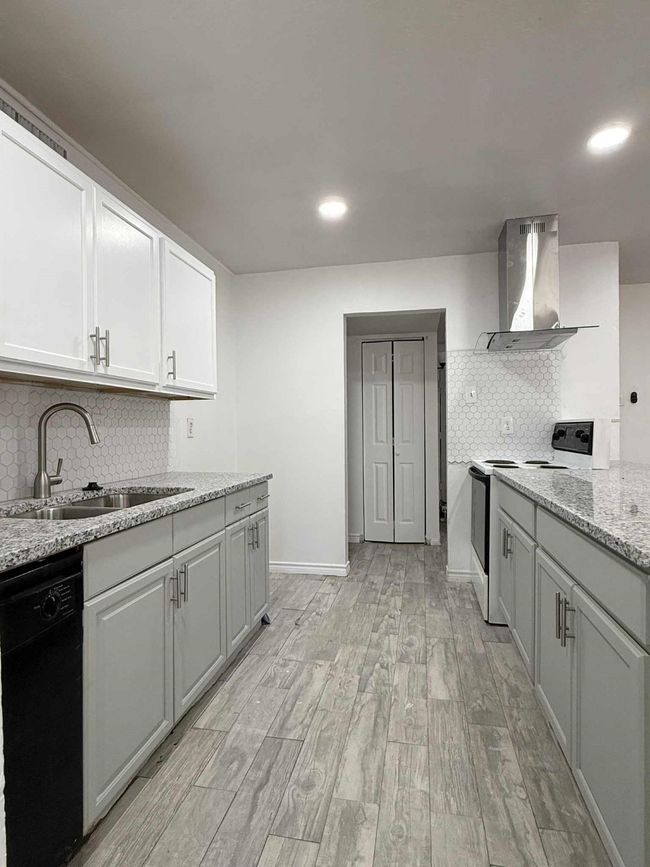 545 Oldbridge Dr, House other with 4 bedrooms, 2 bathrooms and null parking in Allen TX | Image 4