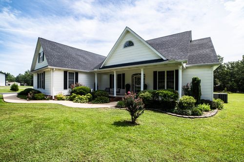 390 Carmen Dr, Paris, TN, 38242-5974 | Card Image