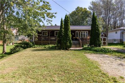 409 Mcnaughton St, House other with 4 bedrooms, 2 bathrooms and 2 parking in Wiarton ON | Image 2