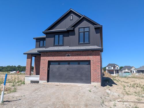 105 Sheldabren St, Ailsa Craig, ON, N0M1A0 | Card Image
