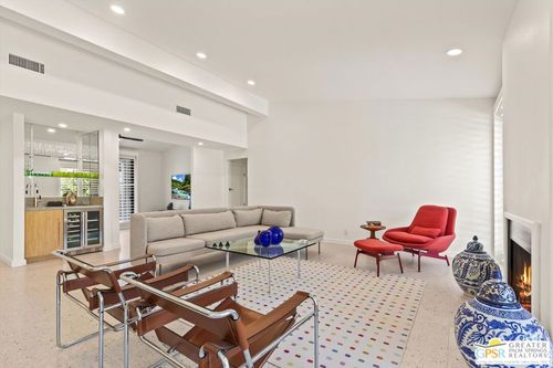 72390 Rodeo Way, Rancho Mirage, CA, 92270-4062 | Card Image