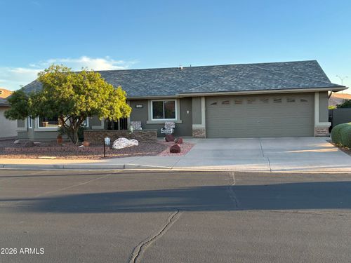 11337 E Mendoza Ave, Mesa, AZ, 85209-1445 | Card Image