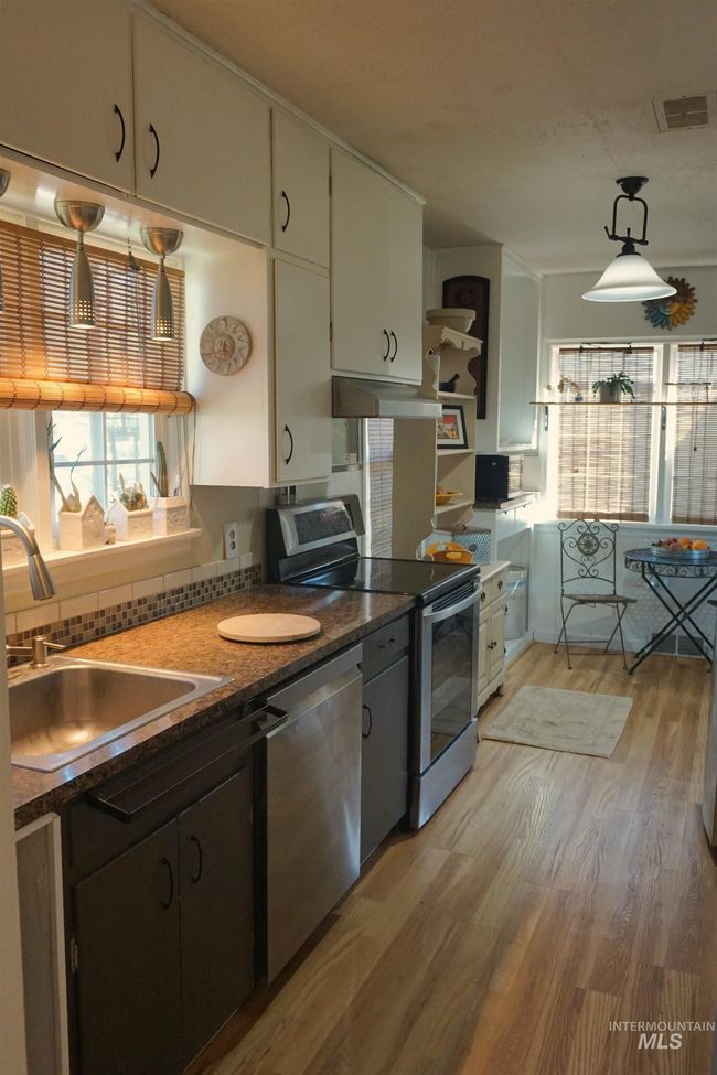 102 18 Th Ave, House other with 5 bedrooms, 2 bathrooms and 3 parking in Lewiston ID | Image 12