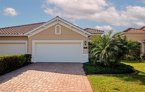 6907 Costa Bella Drive, BRADENTON, FL, 34209 | Card Image