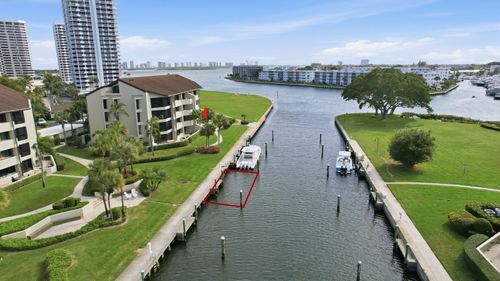 l1l-boat-slip-55-1109 Marine Way E, North Palm Beach, FL, 33408-3690 | Card Image