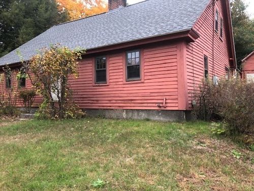 50 Epping St, Raymond, NH, 03077-2531 | Card Image