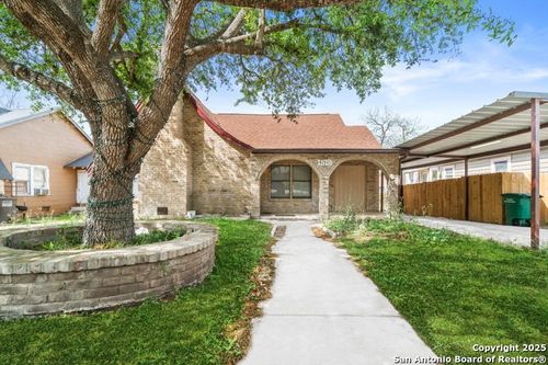 3-1519 Schley Ave, San Antonio, TX, 78210-4352 | Card Image
