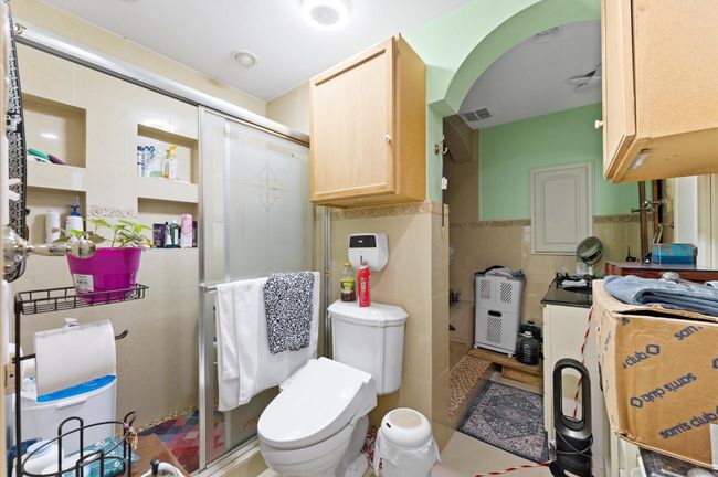 707 Doncrest St, House other with 7 bedrooms, 5 bathrooms and 4 parking in Channelview TX | Image 18