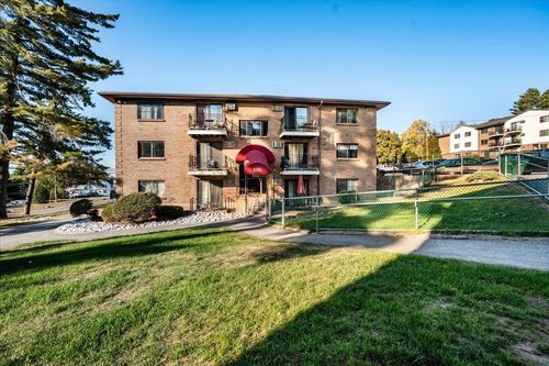 413-130 Mammoth Rd, Hooksett, NH, 03106-1172 | Card Image