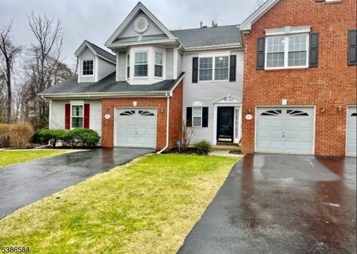 203 Sapphire Ln, Franklin Park, NJ, 08823-1648 | Card Image