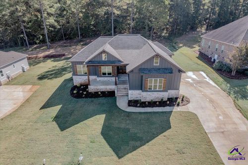 100 River Ridge Dr, Hawkinsville, GA, 31036-8018 | Card Image
