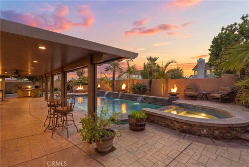 548 Greengate, Corona, CA, 92879 | Card Image