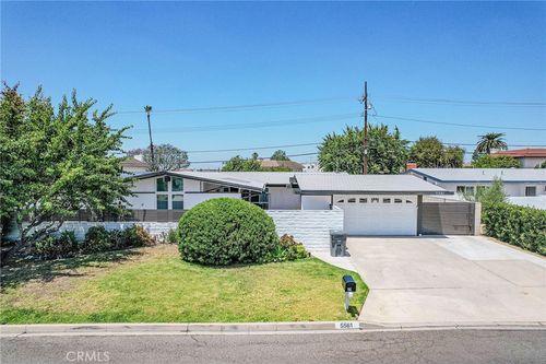 5561 Fox Hills Ave, Buena Park, CA, 90621-1507 | Card Image
