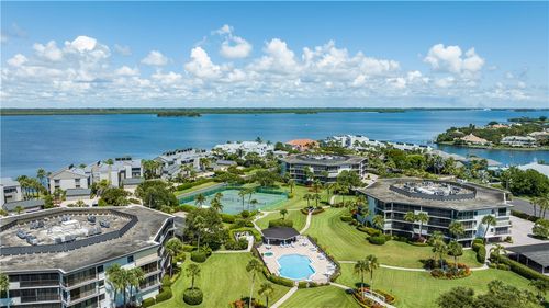 apt-3g-1821 Mooringline Dr, Vero Beach, FL, 32963-3062 | Card Image