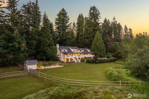 21819 Se 13th Pl, Sammamish, WA, 98075-9520 | Card Image