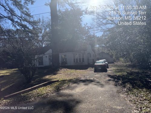 213 S Sunset Terrace, Jackson, MS, 39212 | Card Image