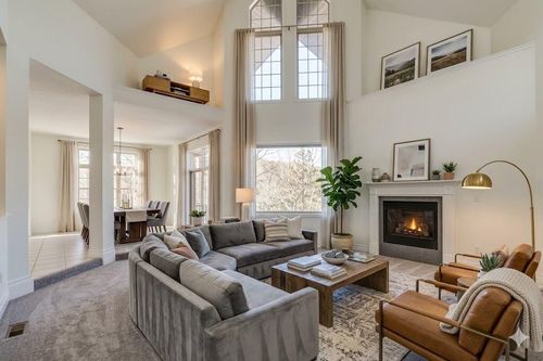401 Silverwood Cir, Branson West, MO, 65737-9237 | Card Image