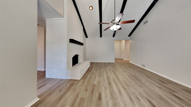 1613 Chesterfield Dr, House other with 3 bedrooms, 2 bathrooms and null parking in Carrollton TX | Image 11