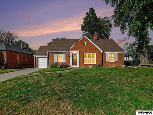 3930 Castelar Street, Omaha, NE, 68105 | Card Image