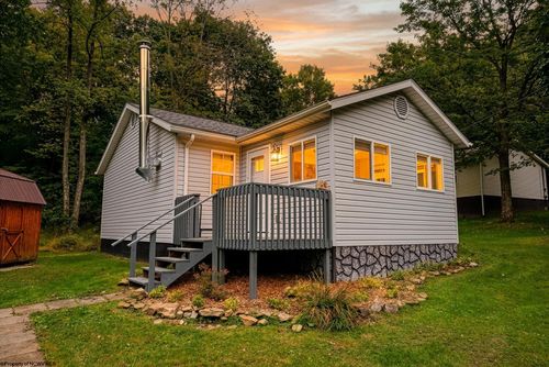 28 England Rd Road, Morgantown, WV, 26508 | Card Image