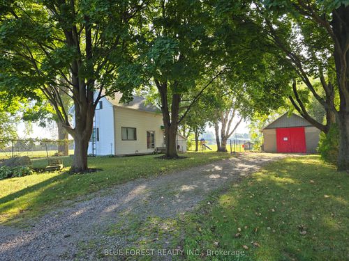 138 Centre St, West Elgin, ON, N0L2C0 | Card Image