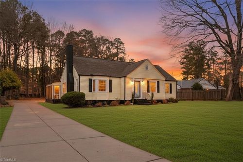 18 Fairway Dr, Lexington, NC, 27292-5431 | Card Image