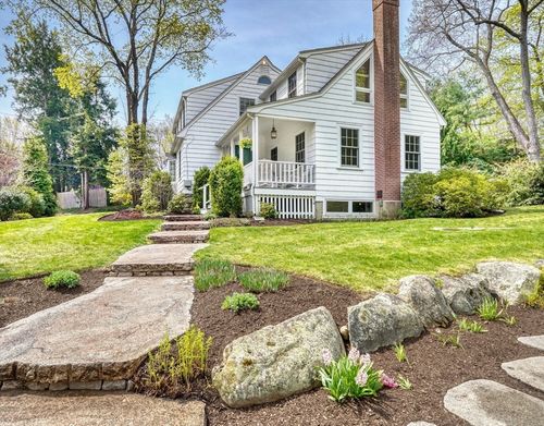 48 Bedford Rd, Lincoln, MA, 01773-2039 | Card Image