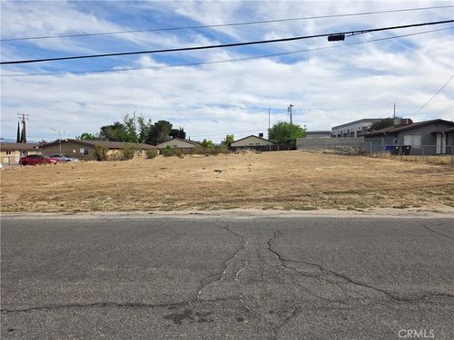 0 Tokay, Victorville, CA, 92395 | Card Image