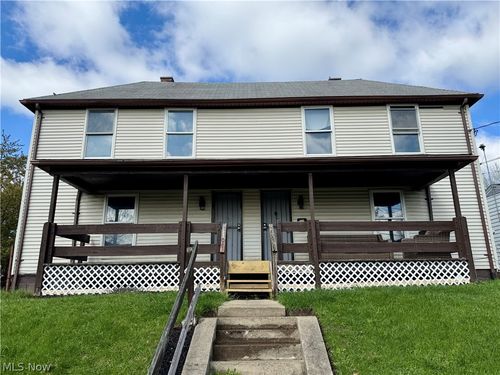 1217 Shriver Ave Ne, Canton, OH, 44705-1533 | Card Image